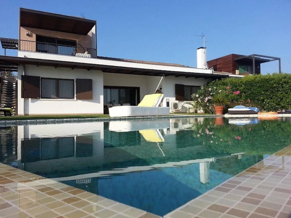 Beautiful Villa With Private Pool - Isola Albarella Albarella Island